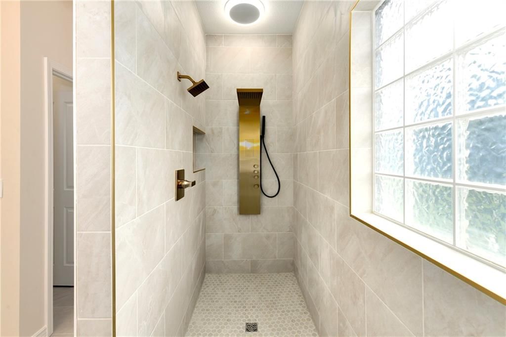 20105 Crestone Street — photo 10