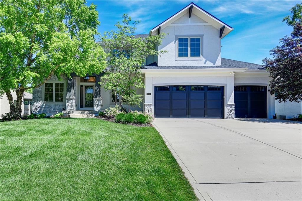16821 Goddard Street, Overland Park, KS