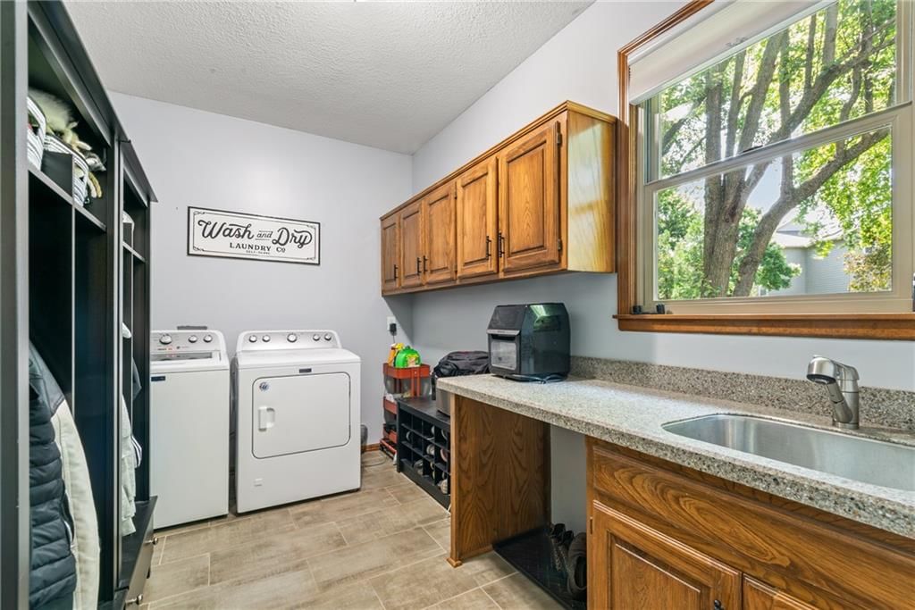 5141 W 130 Terrace — photo 26