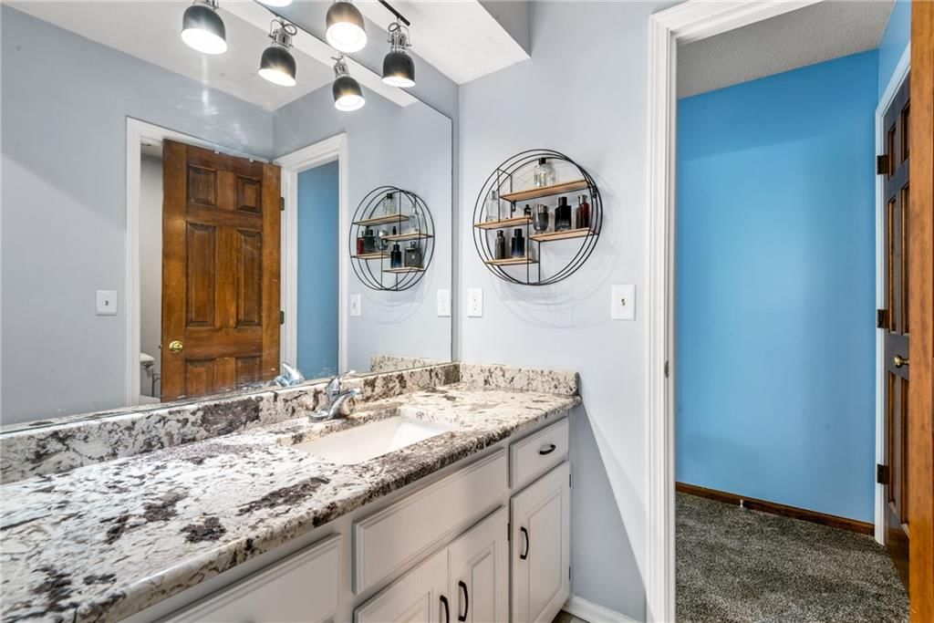 5141 W 130 Terrace — photo 45
