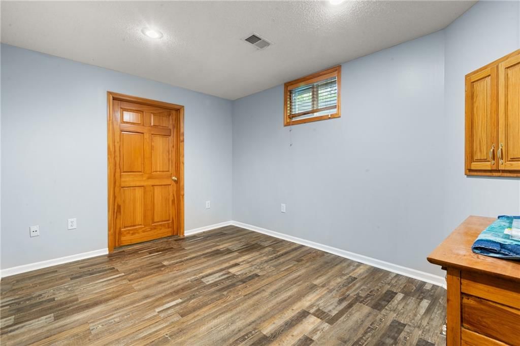 5141 W 130 Terrace — photo 56