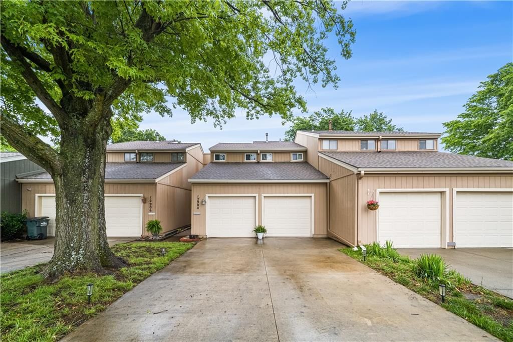 12904 W 67th Street, Shawnee, KS