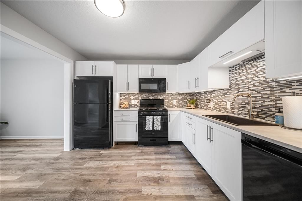 12904 W 67th Street — photo 18