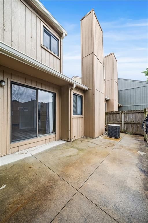 12904 W 67th Street — photo 31