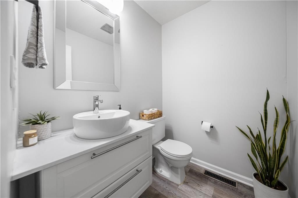 12904 W 67th Street — photo 9