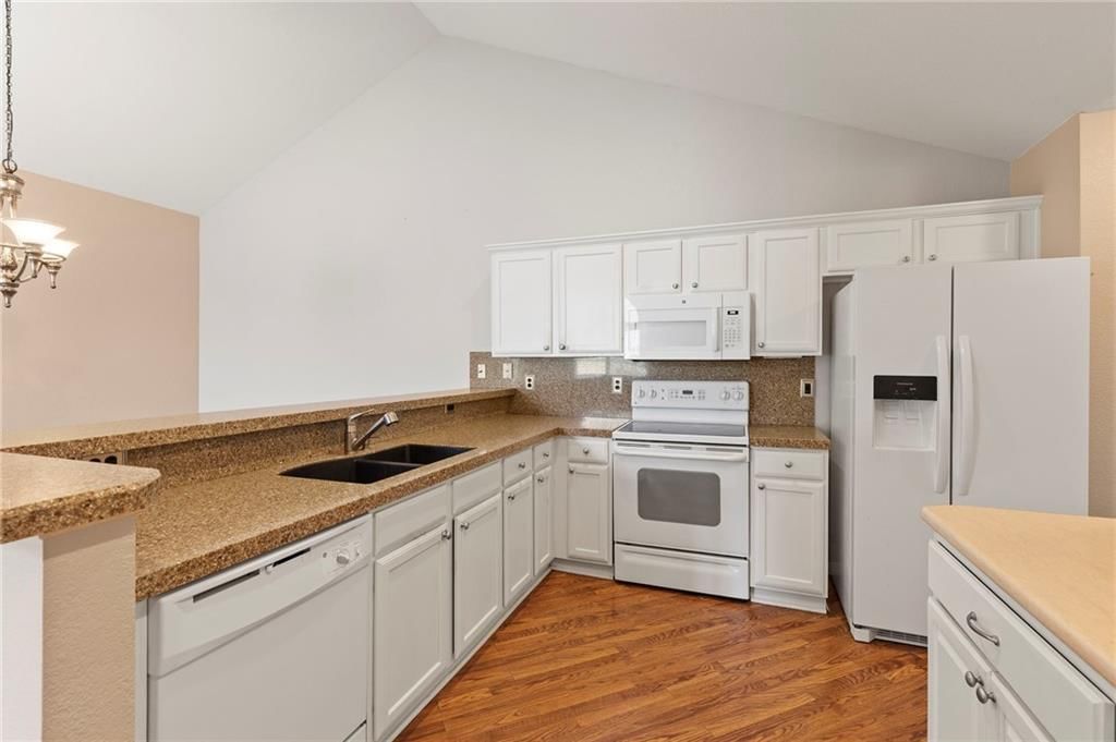 6113 NE Kensington Drive — photo 6