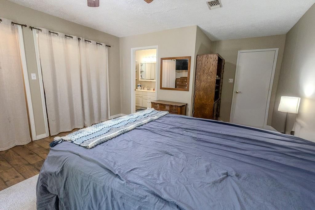 3005 W 8th Street — photo 25