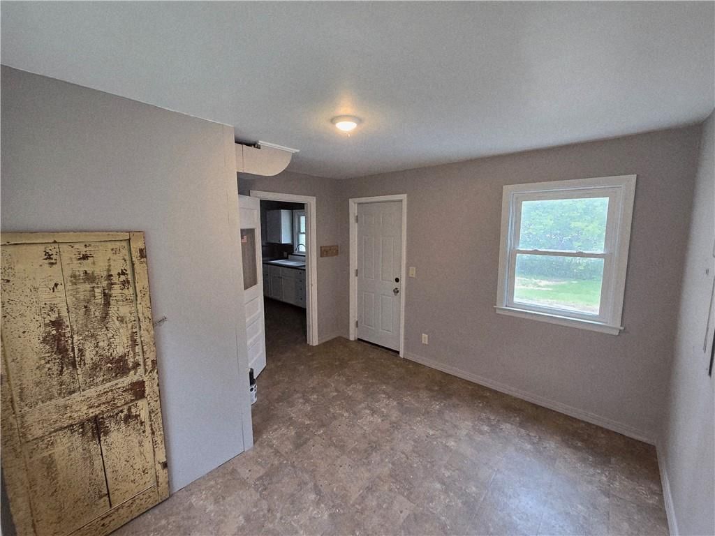 302 N 3rd Street — photo 9