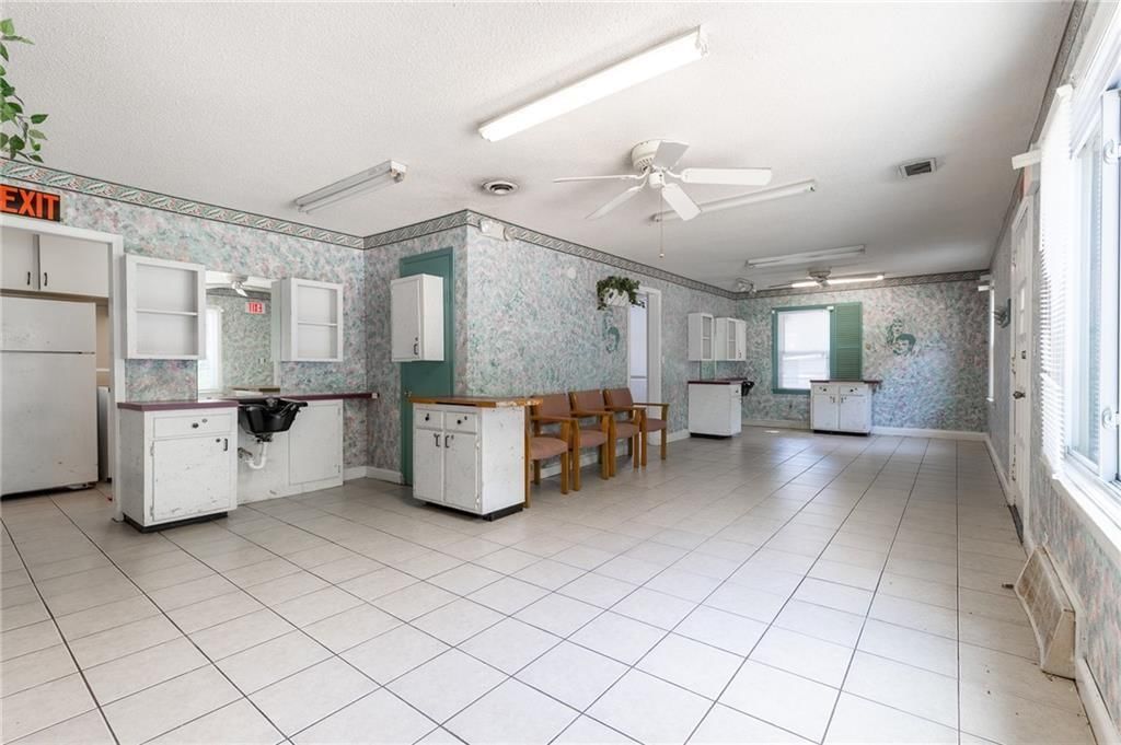 7001 Hunter Street — photo 2
