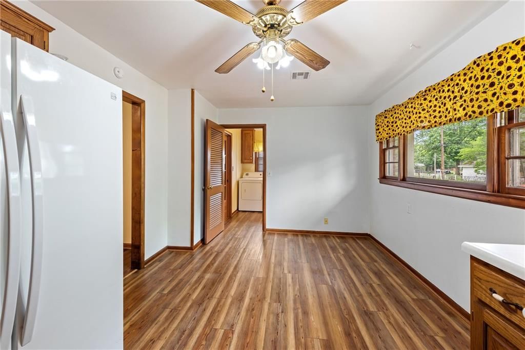 1630 W 5th Street — photo 19