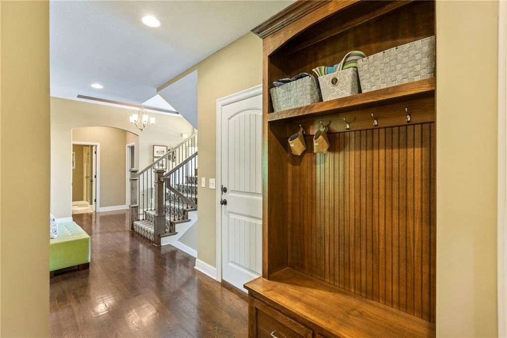 11446 S Longview Road — photo 14