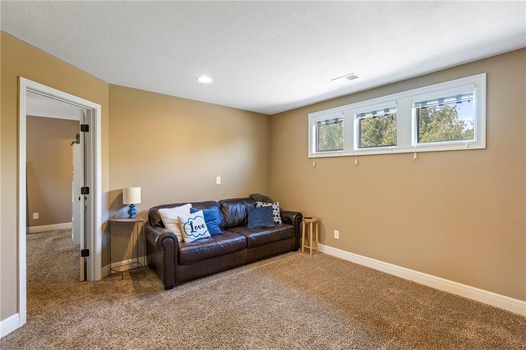 11446 S Longview Road — photo 46