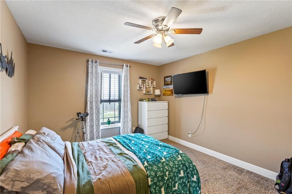 11446 S Longview Road — photo 53