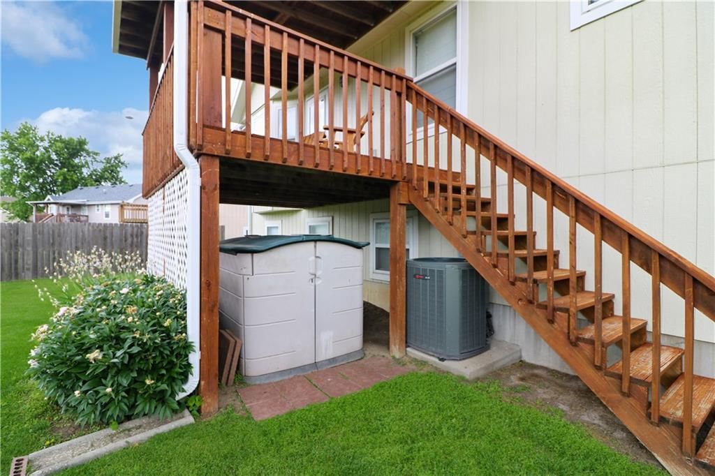 156 SE 1181 Road — photo 8