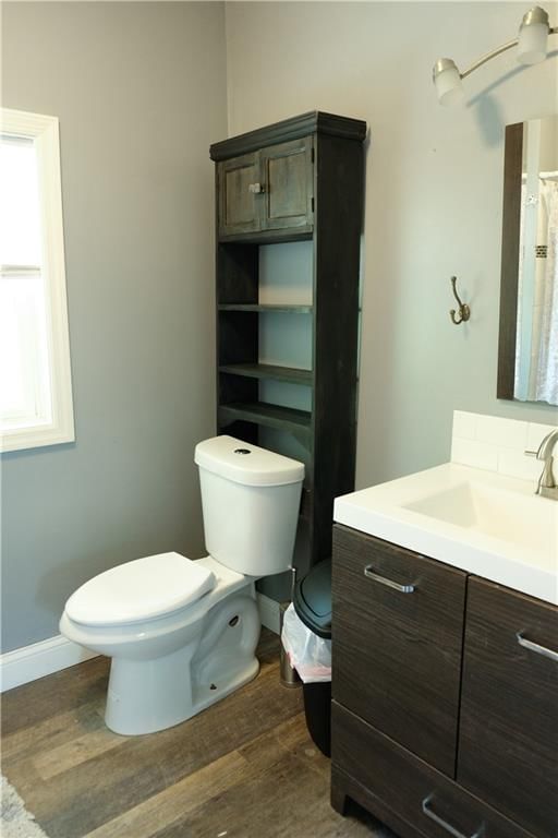 311 N DEWEY Street — photo 24