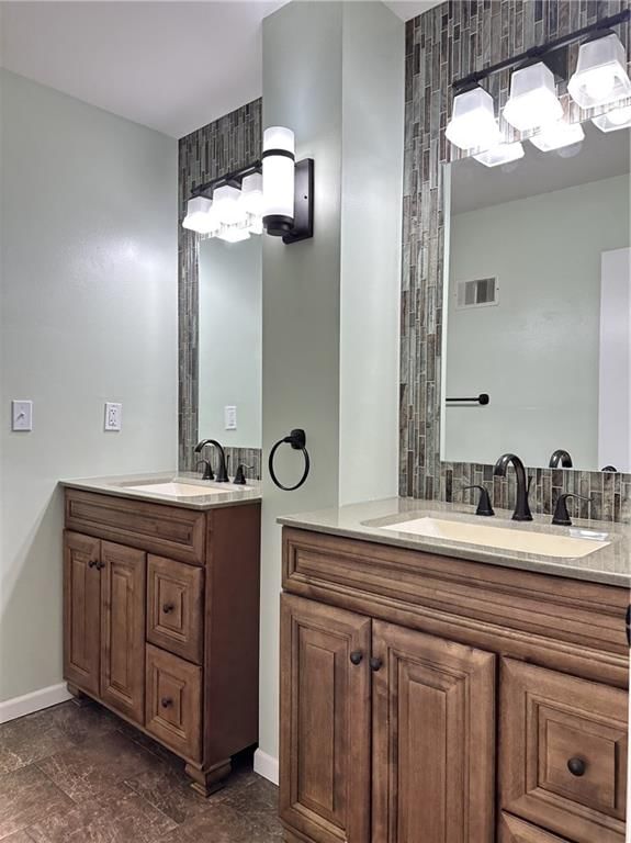 419 Town and Country Lane — photo 11