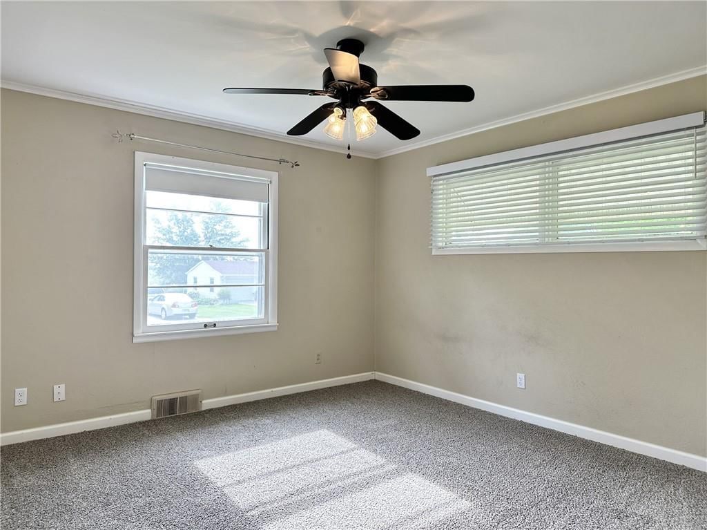 419 Town and Country Lane — photo 17