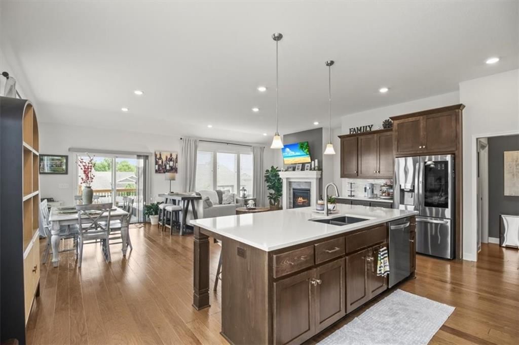 128 SE Briar Valley Lane — photo 5
