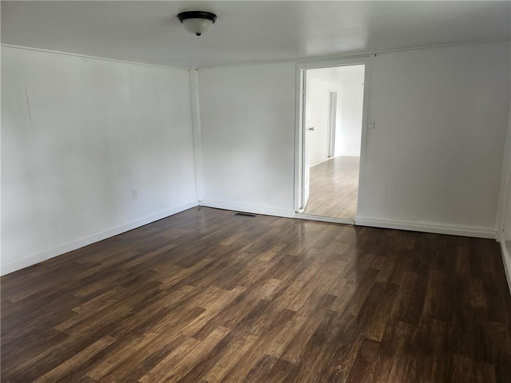 202 N High Street — photo 10