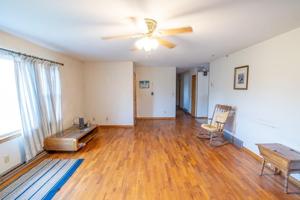 10961 SE Saxton Easton Road — photo 3