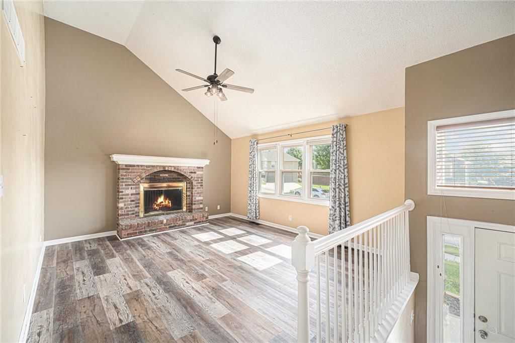 212 Hampton Drive — photo 5