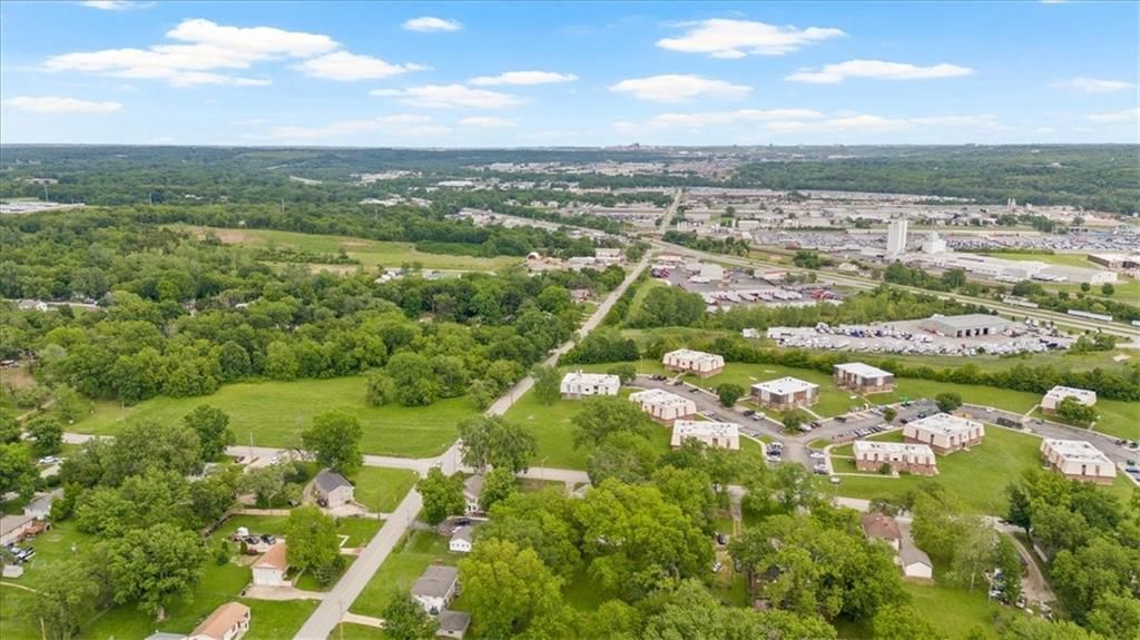 620 S 72nd Street — photo 10