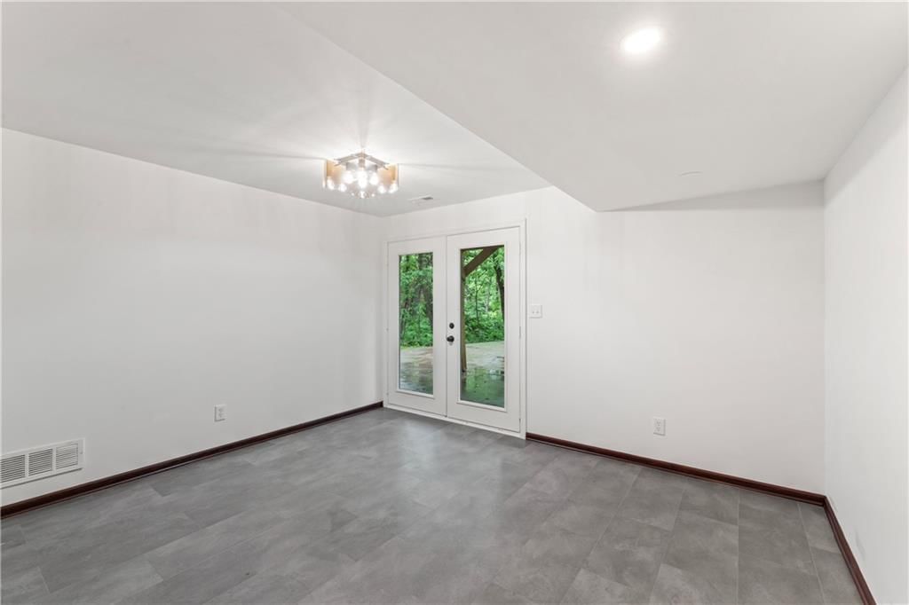 804 5th Street — photo 38