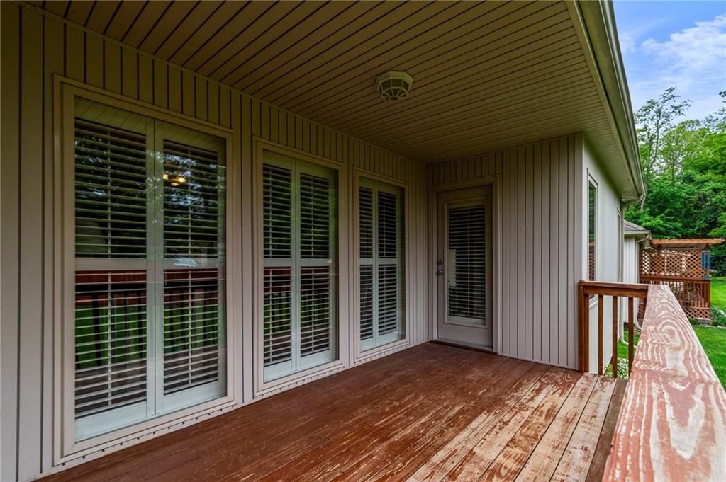 488 Nottingham Drive — photo 5