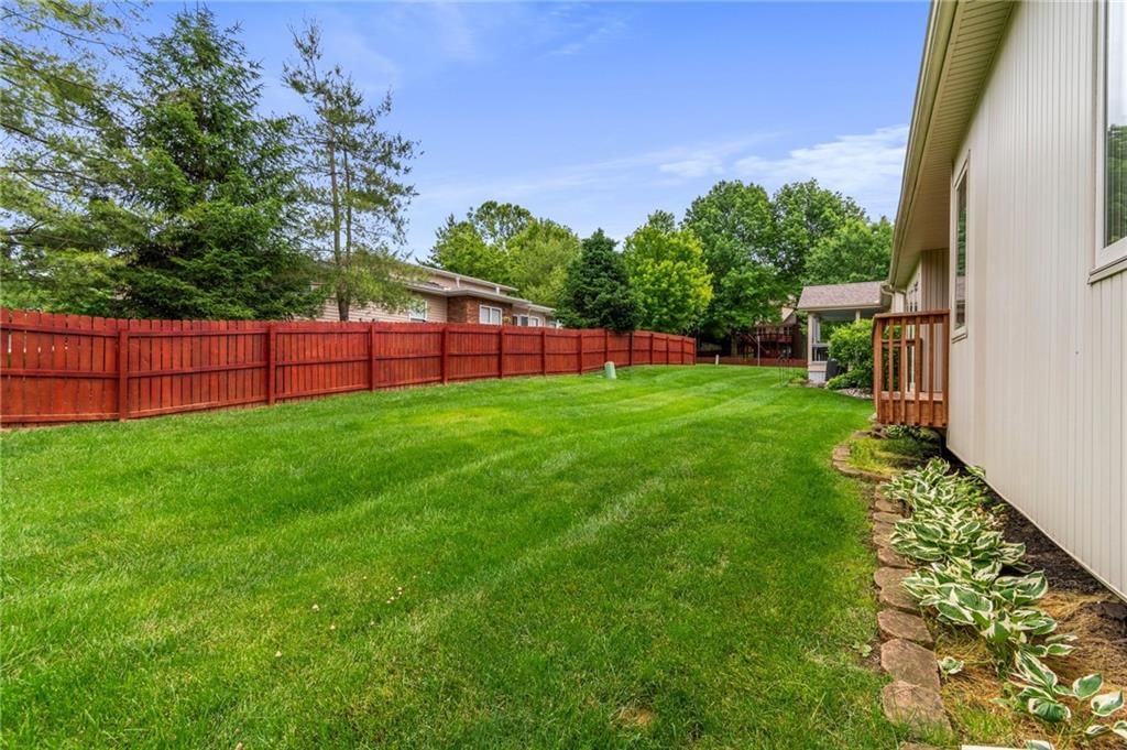 488 Nottingham Drive — photo 6