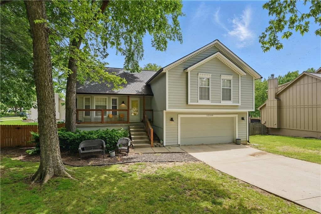 12109 S Acuff Lane — photo 2