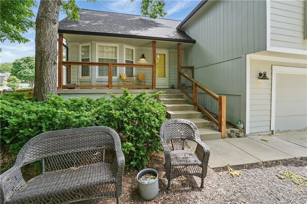 12109 S Acuff Lane — photo 3