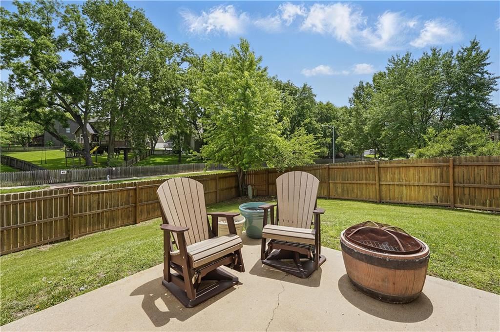 12109 S Acuff Lane — photo 41