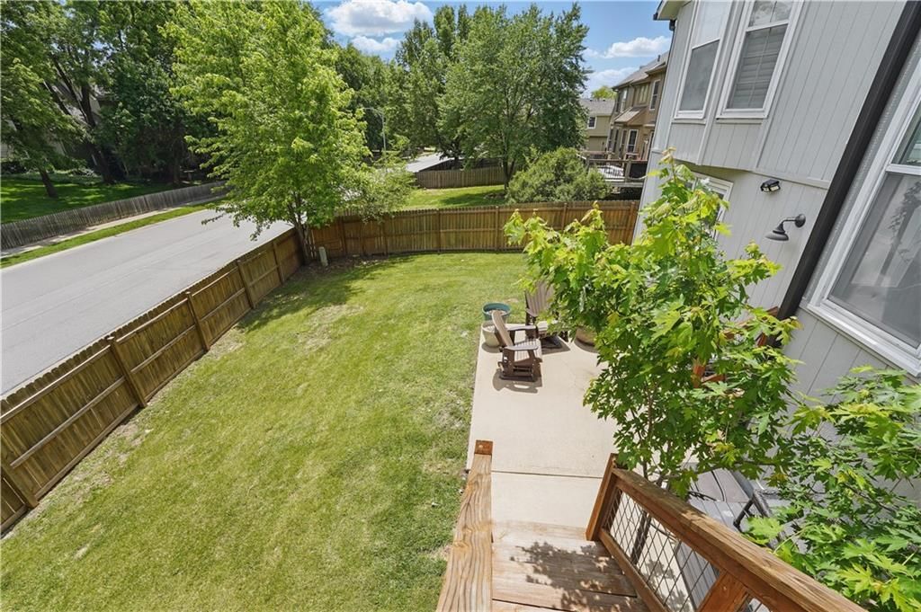 12109 S Acuff Lane — photo 47