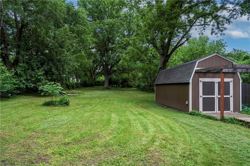11109 Applewood Drive — photo 23