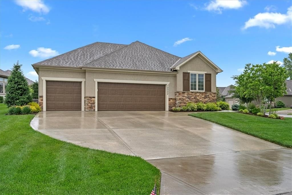 12052 W 138th Court, Overland Park, KS