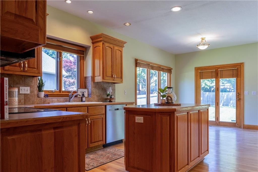 4804 Palm Valley Court — photo 12