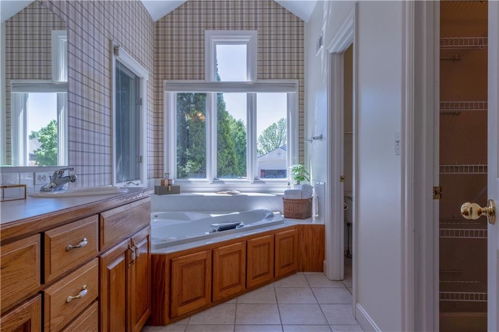 4804 Palm Valley Court — photo 24