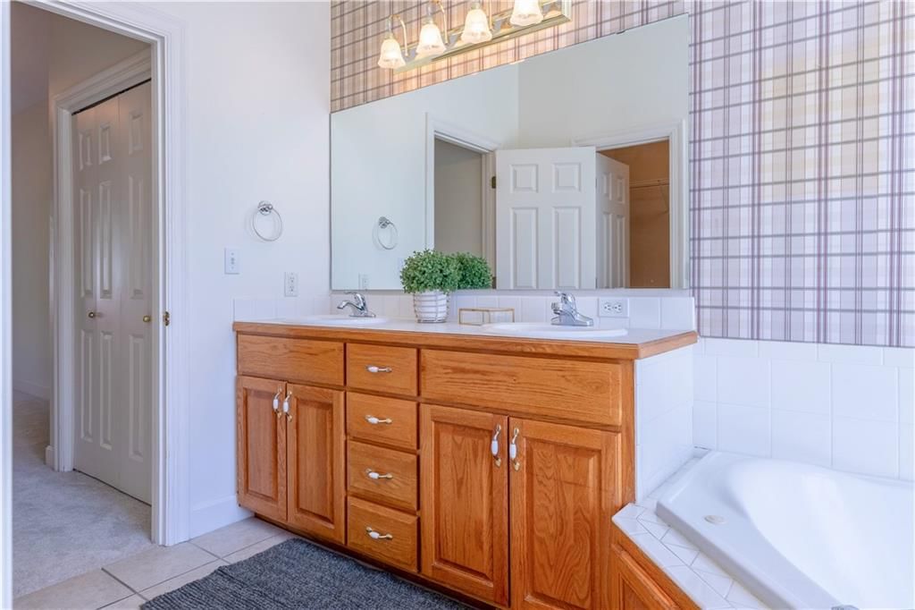4804 Palm Valley Court — photo 26
