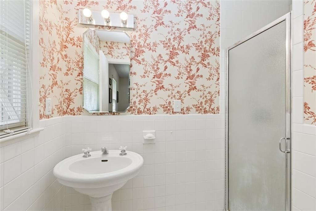 5407 W 64th Terrace — photo 15