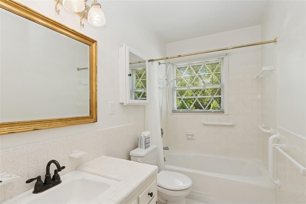 5407 W 64th Terrace — photo 17