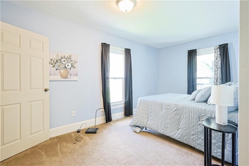 311 W Walter Lane — photo 18