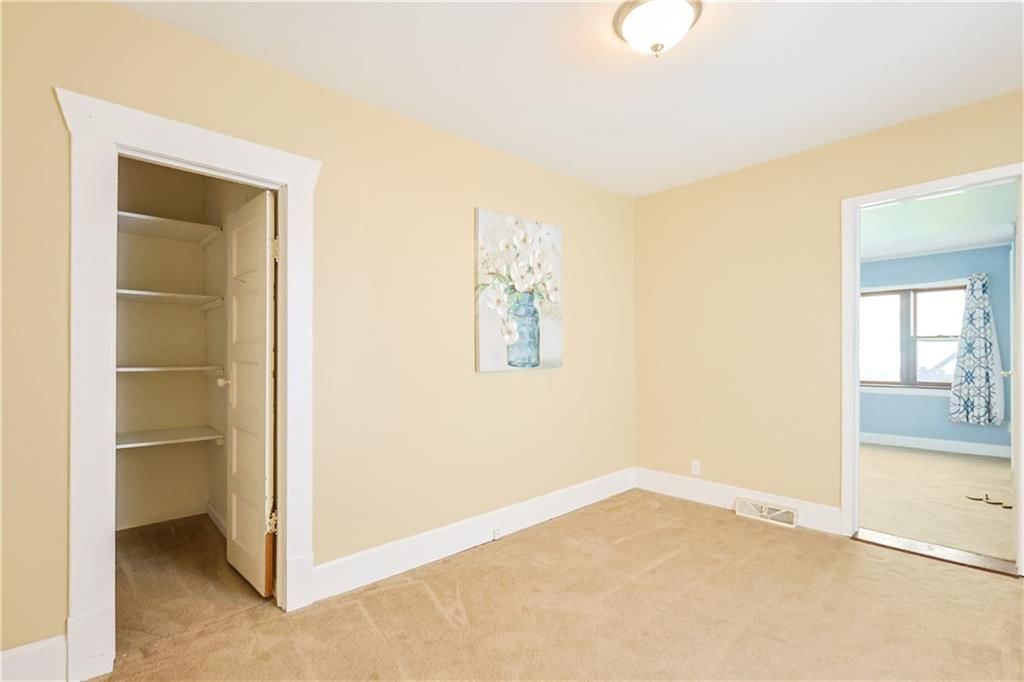 311 W Walter Lane — photo 20