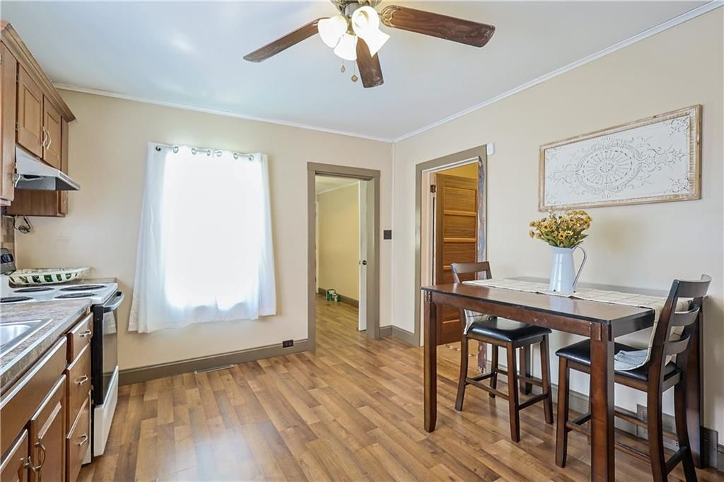 311 W Walter Lane — photo 9