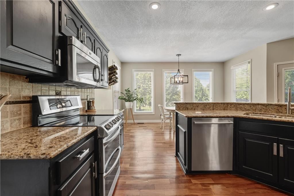 11320 W 142nd Street — photo 11