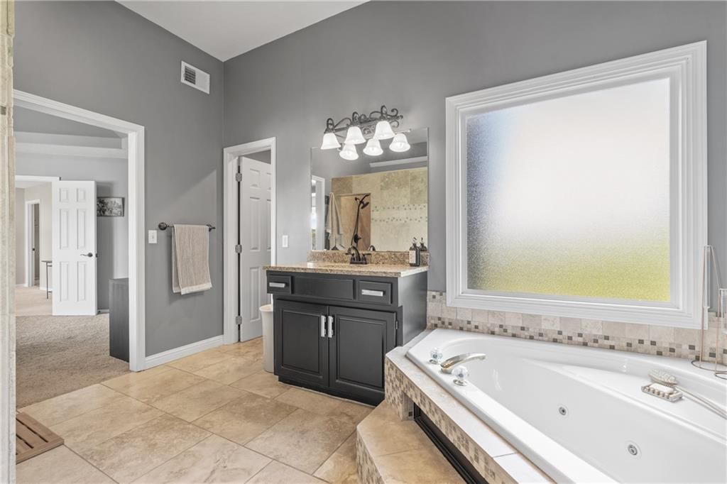 11320 W 142nd Street — photo 35