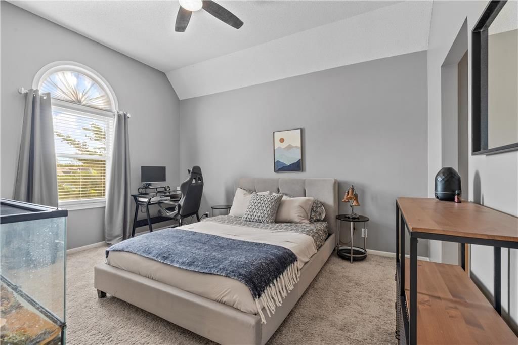 11320 W 142nd Street — photo 37