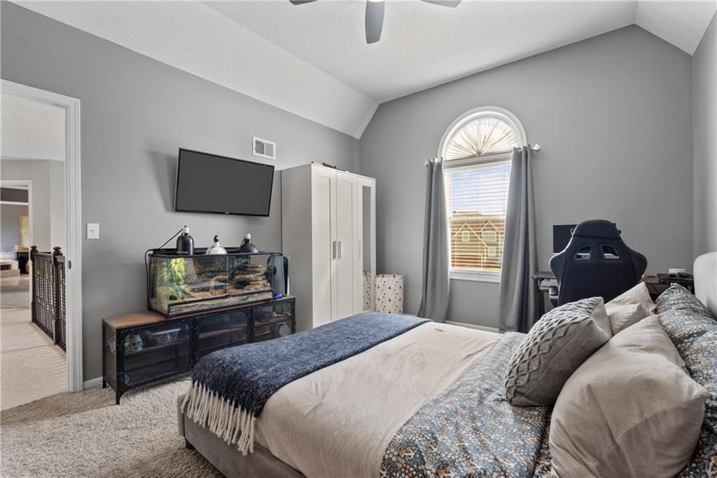 11320 W 142nd Street — photo 38