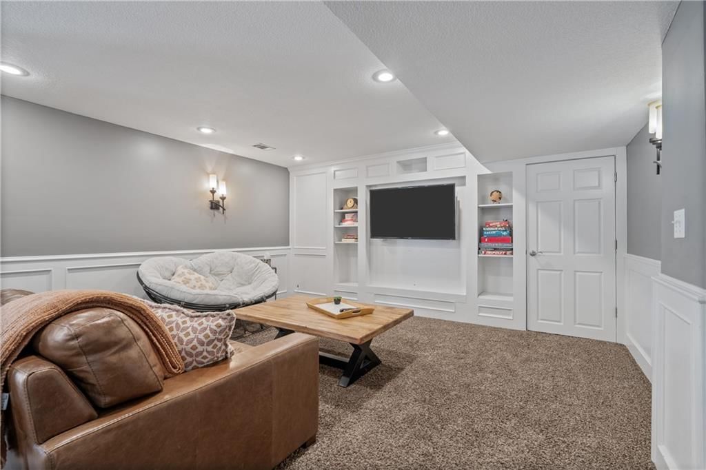 11320 W 142nd Street — photo 46