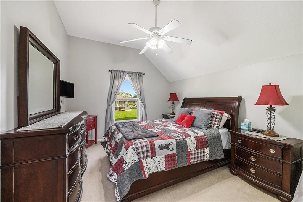 15417 Poplar Street — photo 21