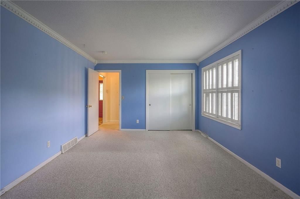8811 W 66th Terrace — photo 14